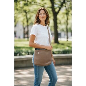 The Sak Crochet Crossbody Bag Taupe Brown Knit Zip Messenger Shoulder Bag